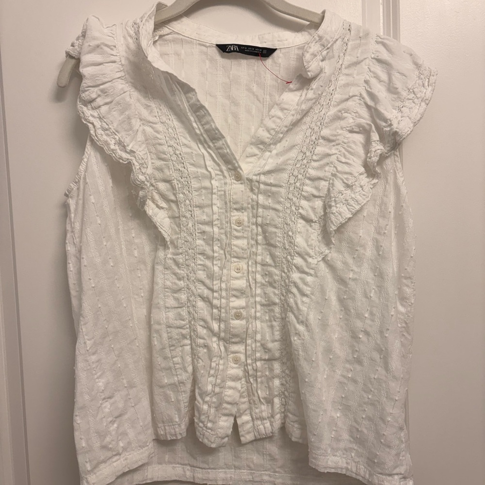 Zara White Ruffled Women's blouse